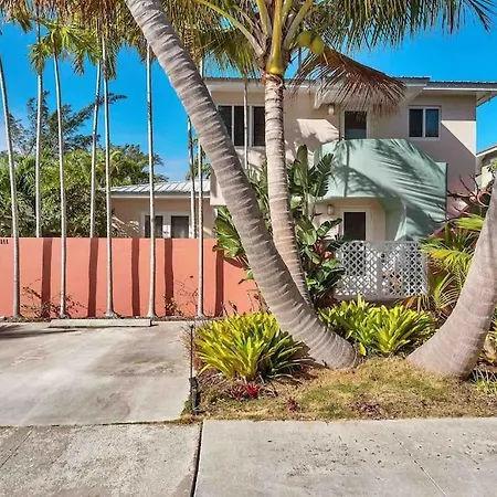 Art Deco Apt W Pool One Mile To Beach Pets Welcome Lake Worth Beach Exterior photo